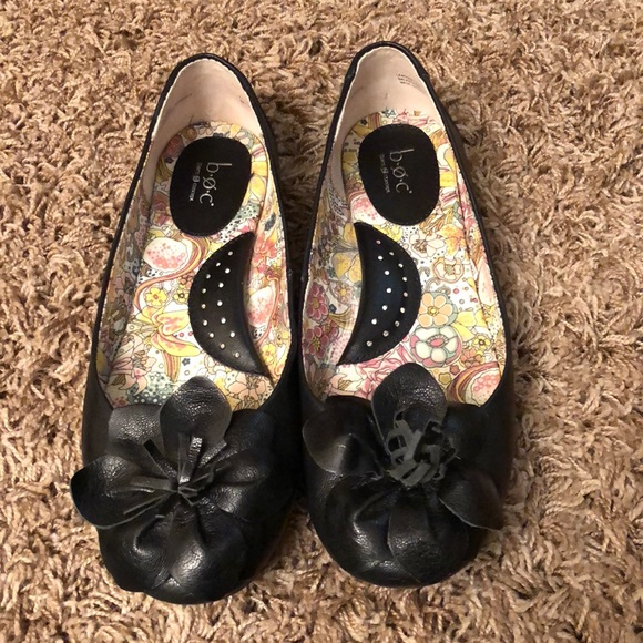 boc black flats